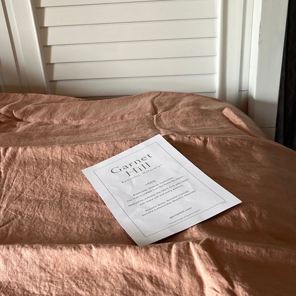 GARNET HILL relaxed linen solid duvet cover in coral color, beautiful